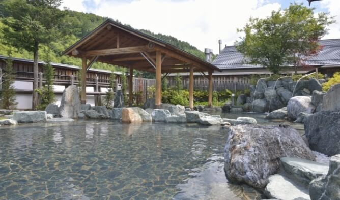 ひまわりの湯（車で20分）